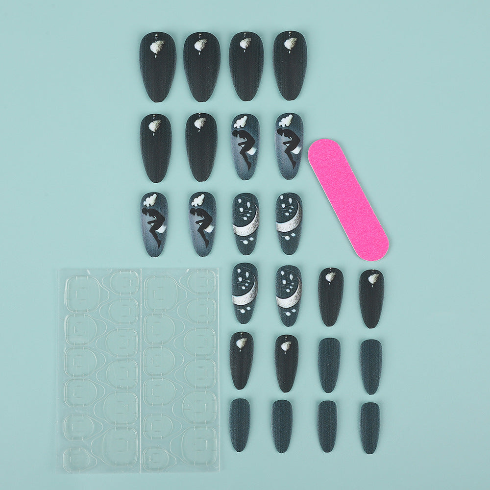 Artificial nails in moon and star design Bowlift