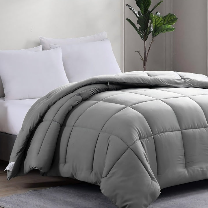 Ultra-Lightweight Hypoallergenic Comforter Bowlift