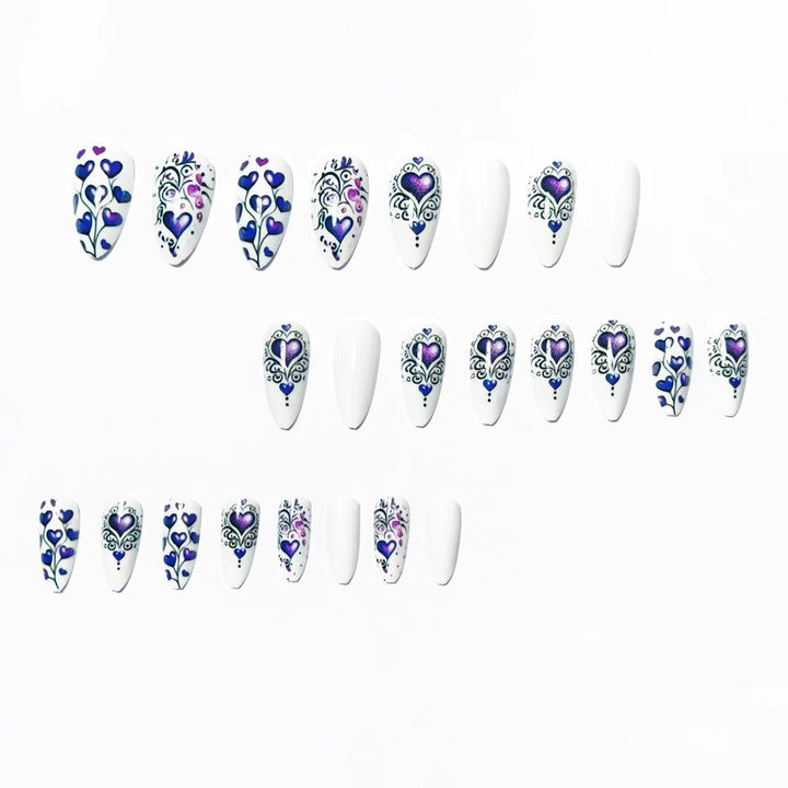 Artificial nails with romantic heart design Bowlift
