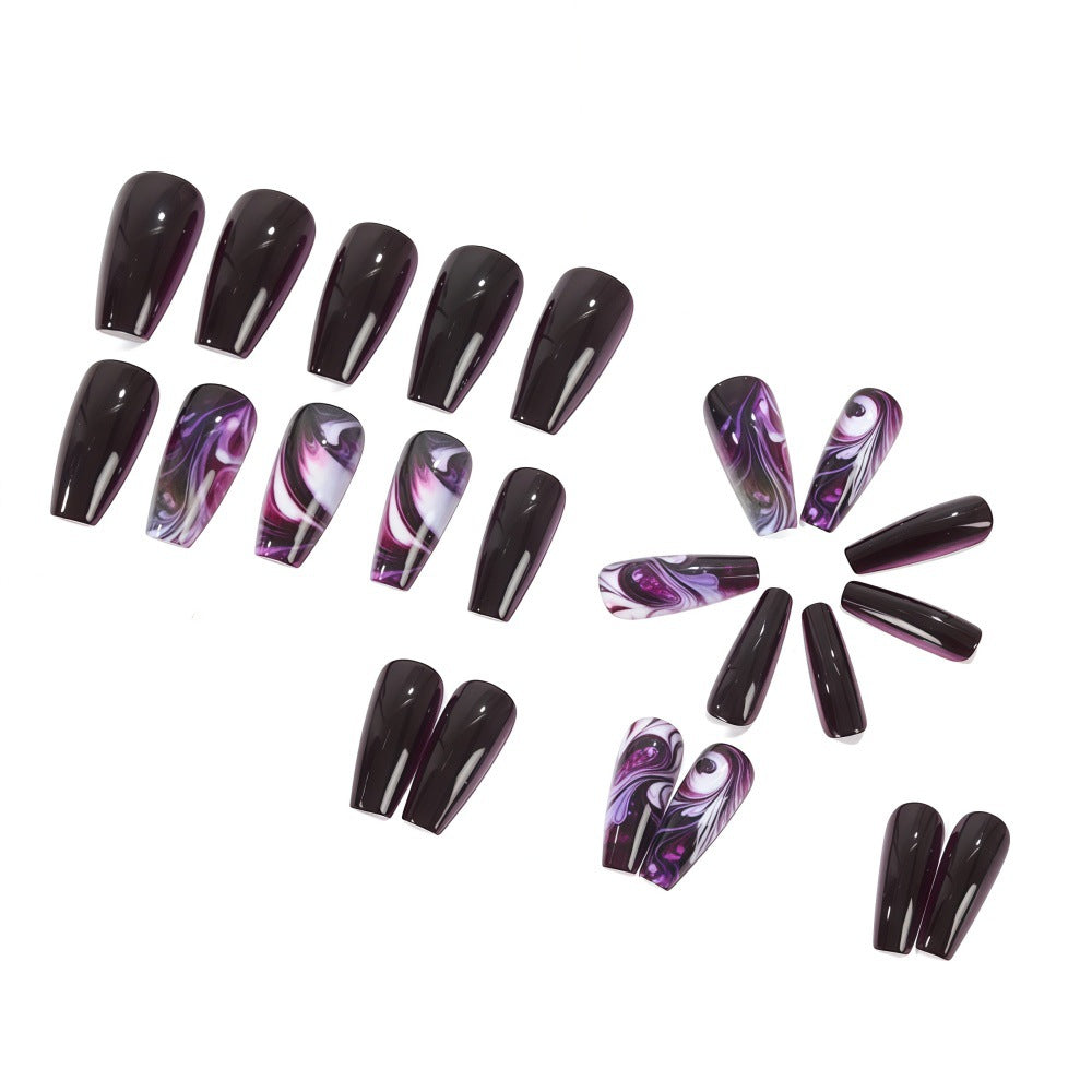 Artificial nails in modern marble design Bowlift