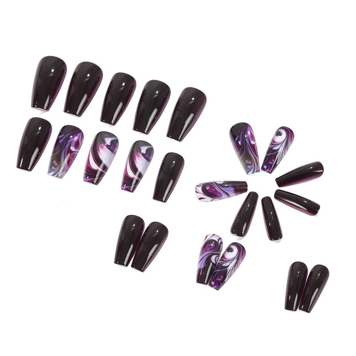 Artificial nails in modern marble design Bowlift