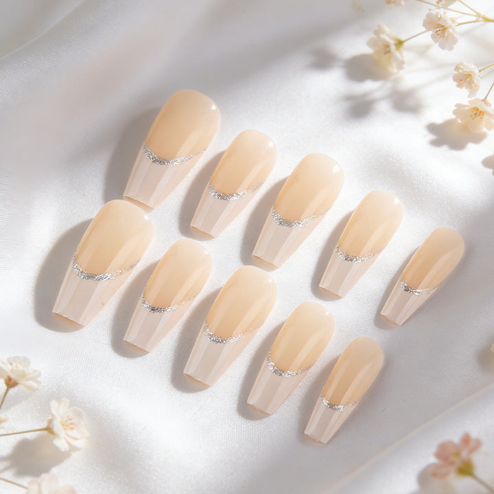 Elegant Press-On Nail Set with Rhinestone Accents Bowlift