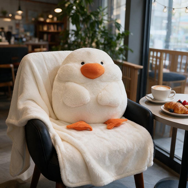 Squirrel-shaped cuddle pillow Bowlift