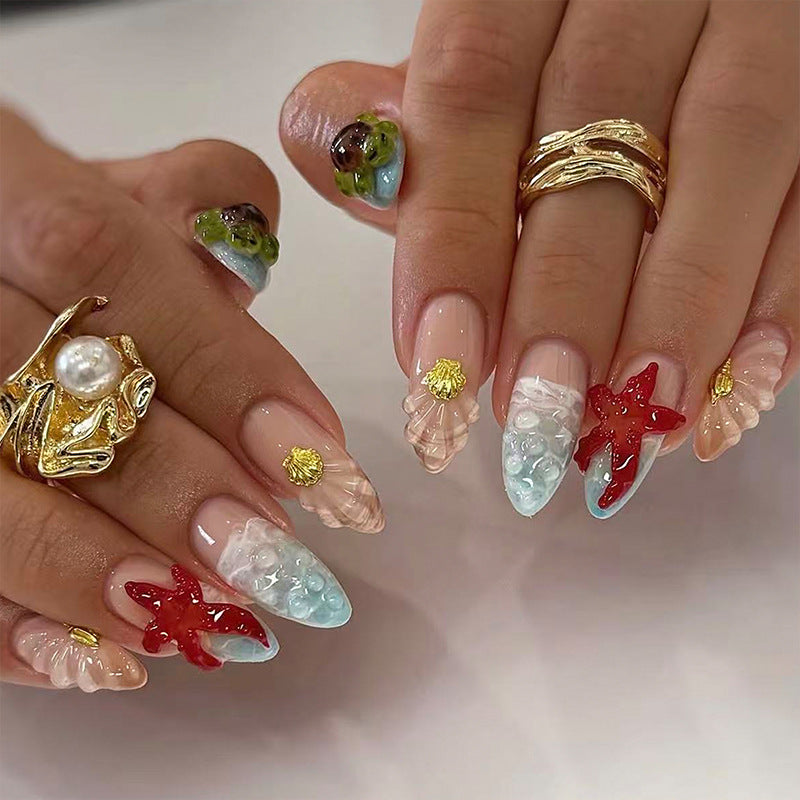 Artificial nails with maritime motifs Bowlift