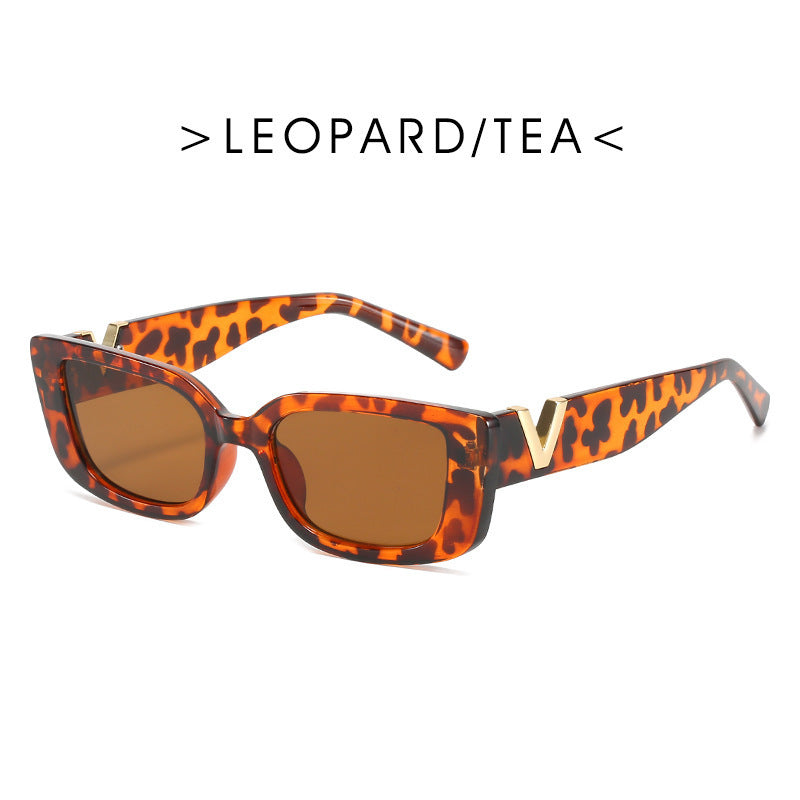 Retro-Inspired Geometric Frame Sunglasses Bowlift