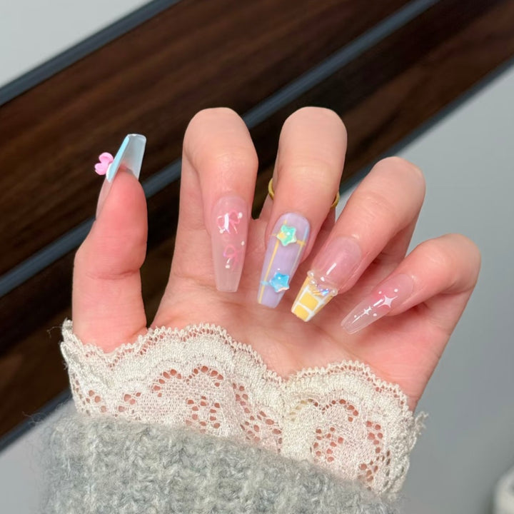 Artistic Themed Press-On Nail Design Bowlift