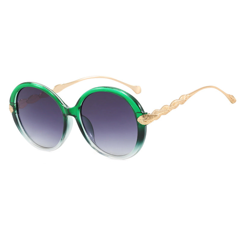 Ladies large round sunglasses with decorative metal accents Bowlift