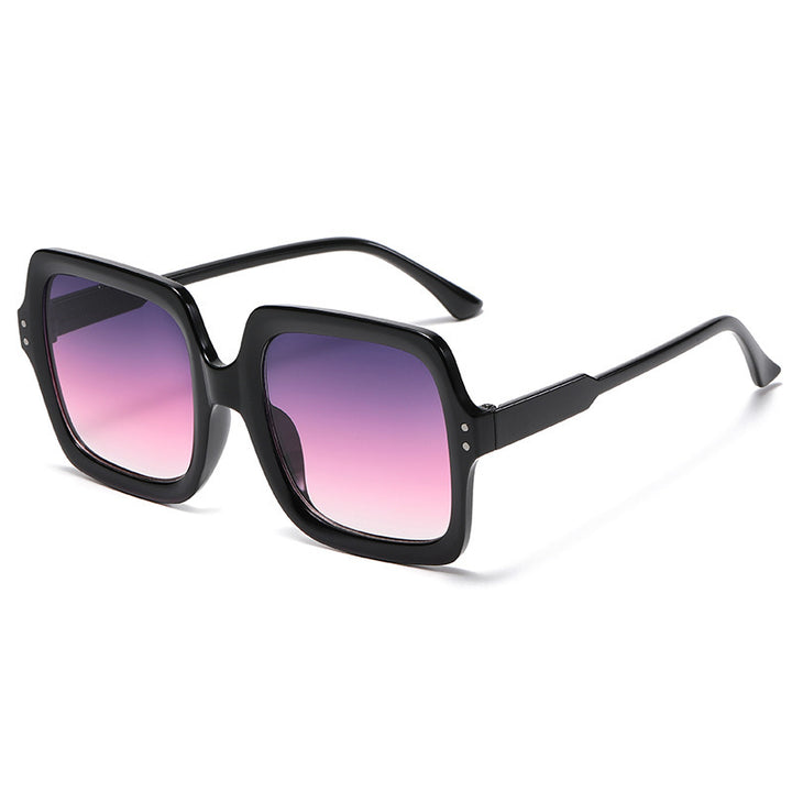 Ladies fashionable square sunglasses with mirrored lenses Bowlift