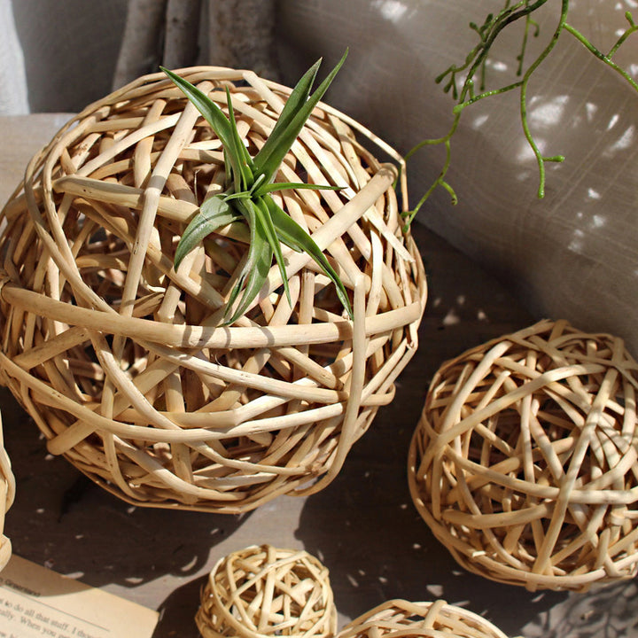 Decorative natural material decor ball Bowlift