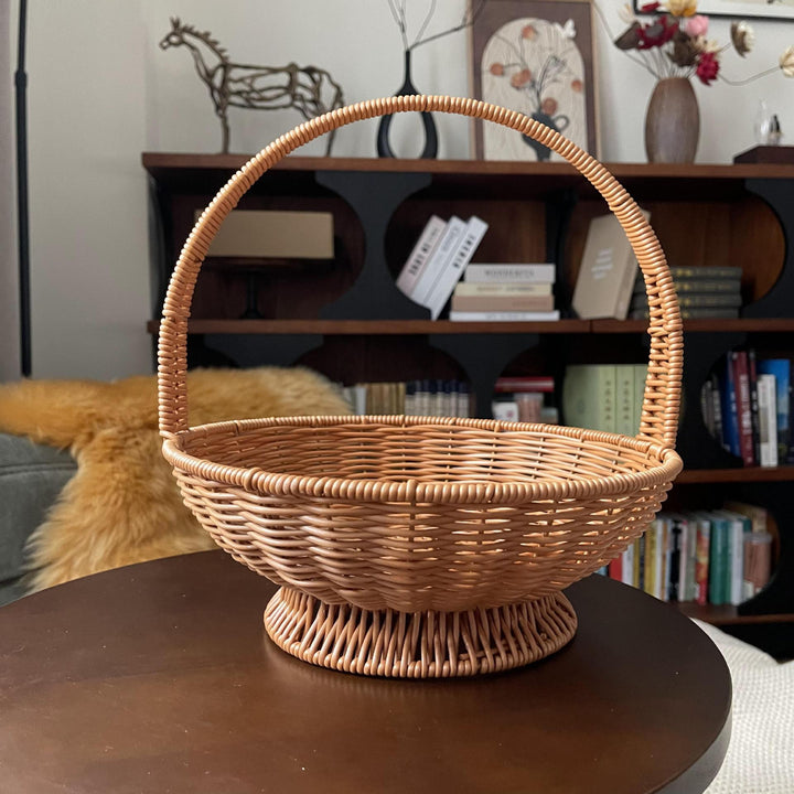 Women's round pasture basket with practical handle Bowlift