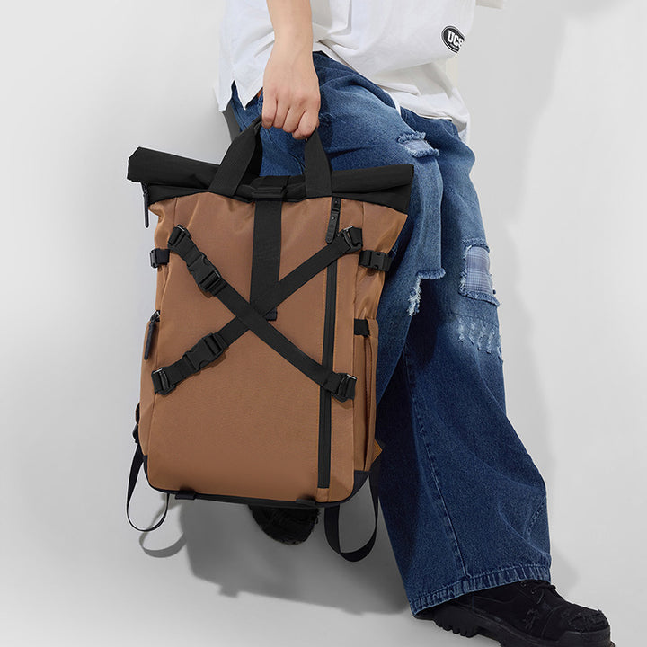 Backpack with roll closure and durable materials Bowlift