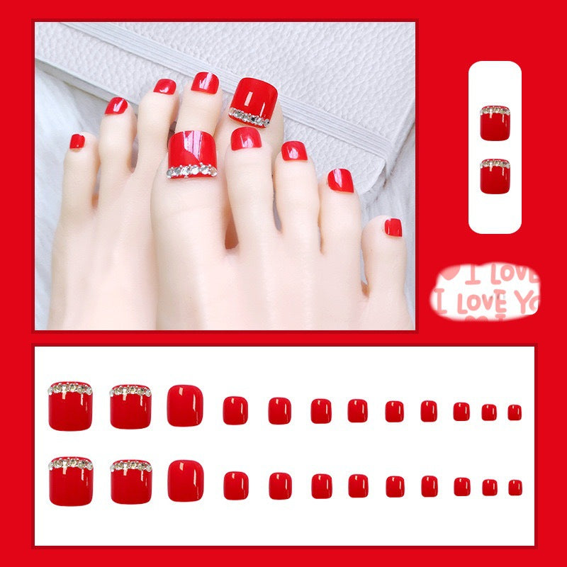 Nail art set with glittering accents and exquisite design Bowlift