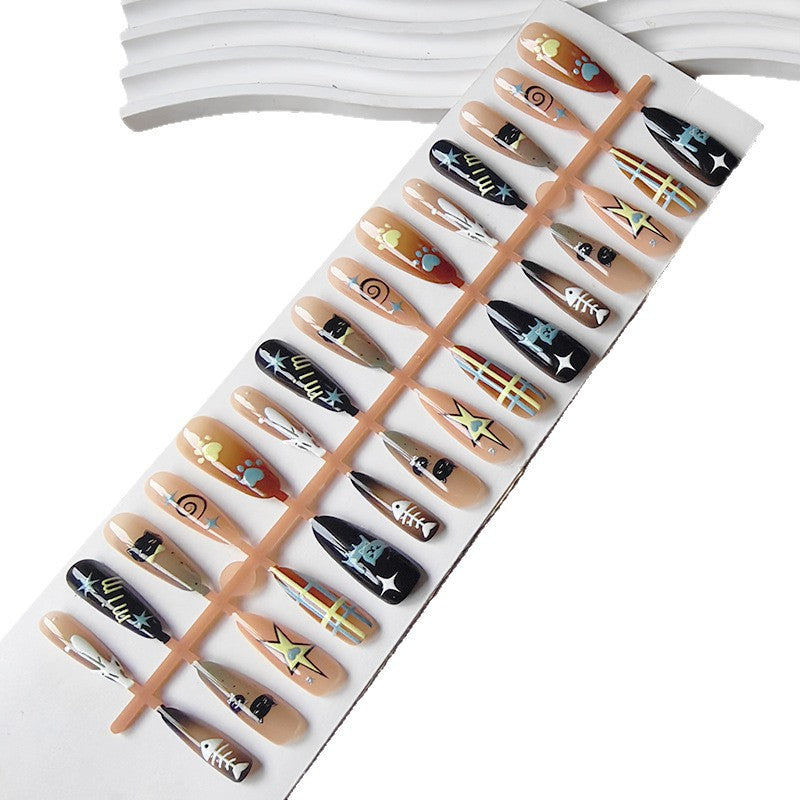 Artifical nails with creative animal motifs and playful designs Bowlift