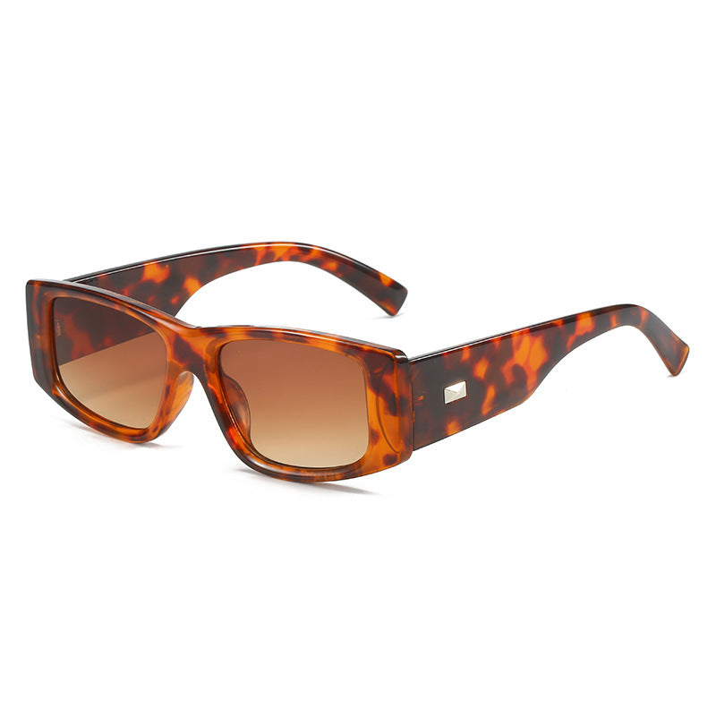 Chunky Retro-Inspired Square Sunglasses Bowlift