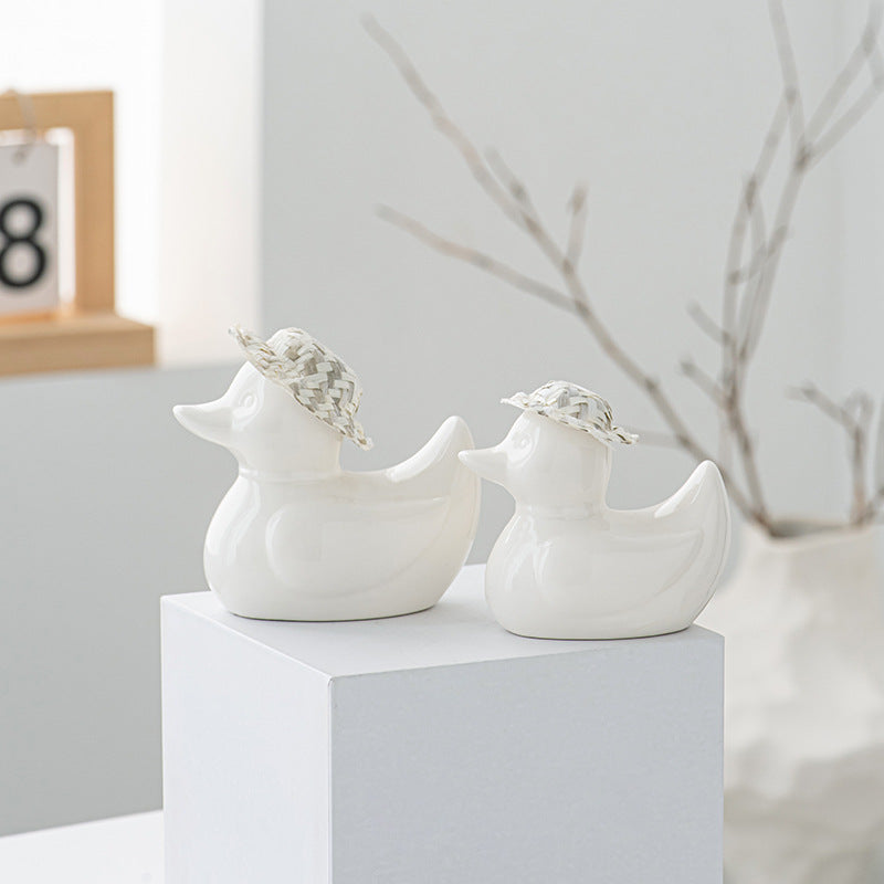 Decorative ceramic duck Bowlift
