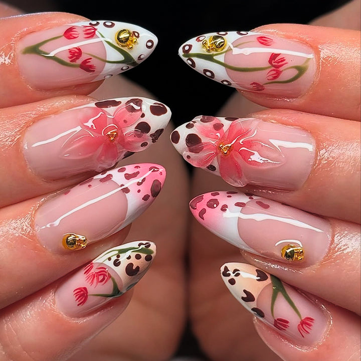 Artificial Nails in Exquisite Floral Design Bowlift