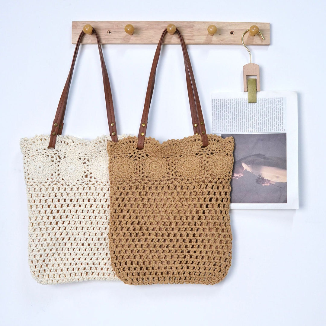 Designer shopping bag with hand-crocheted detail Bowlift