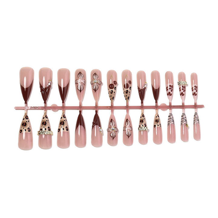 Art nail set with luxurious floral and leopard designs Bowlift