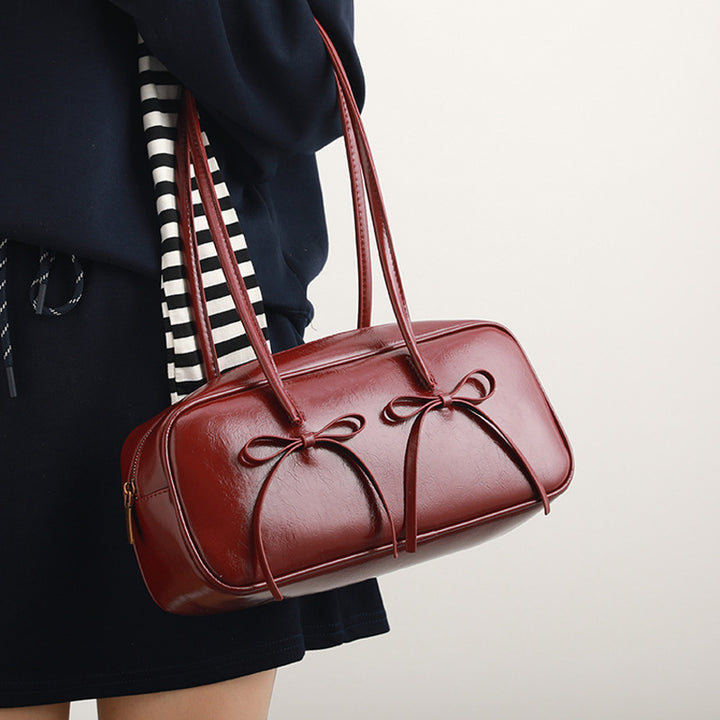 Stylish Leather Tote Bowlift