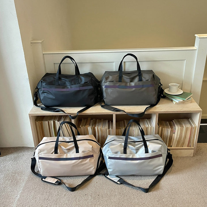Sporty Travel Duffel with Versatile Compartments and Water-Repellent Material Bowlift