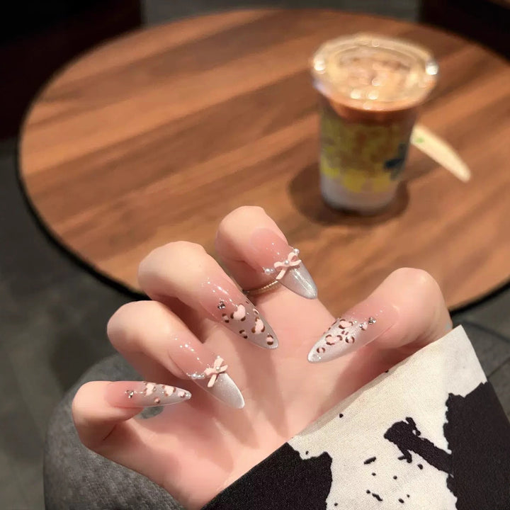 Flirty Decorative Press-On Nails Bowlift