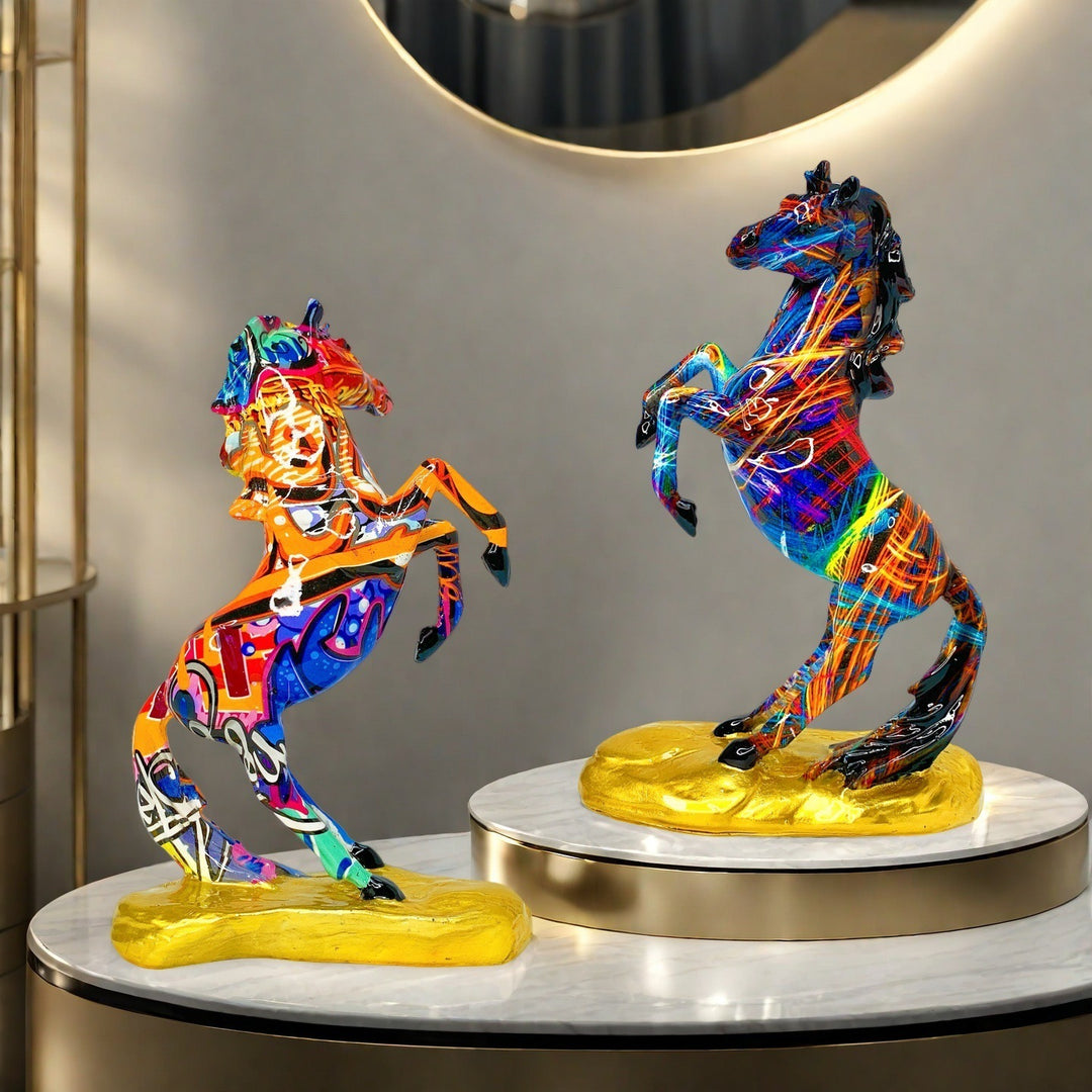 Artistic horse figurine in modern design Bowlift