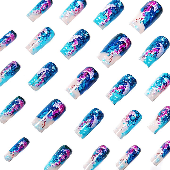 Artificial nails with impressive jellyfish design Bowlift