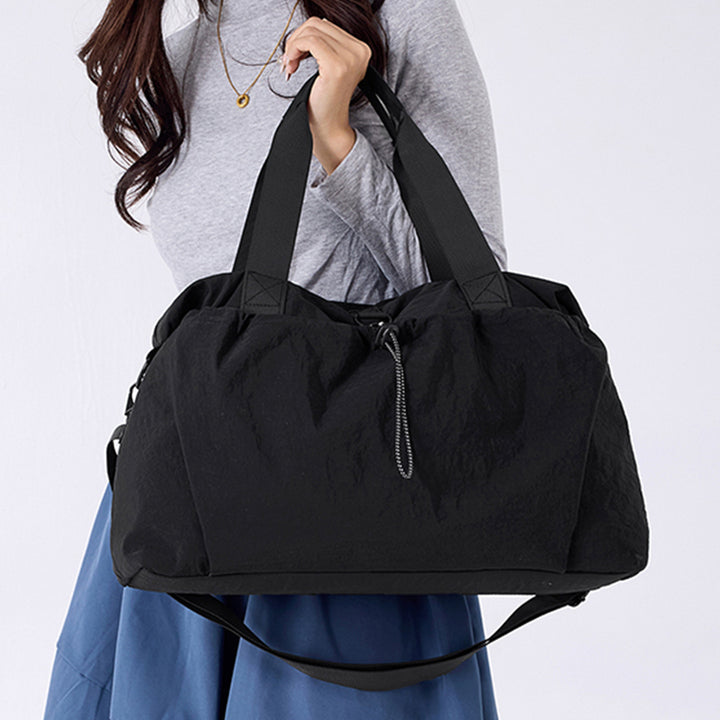 Sporty everyday and travel bag with practical drawstring closure Bowlift