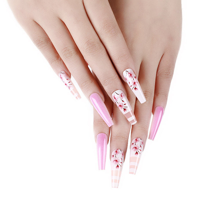 Artificial nails with floral embellishments Bowlift