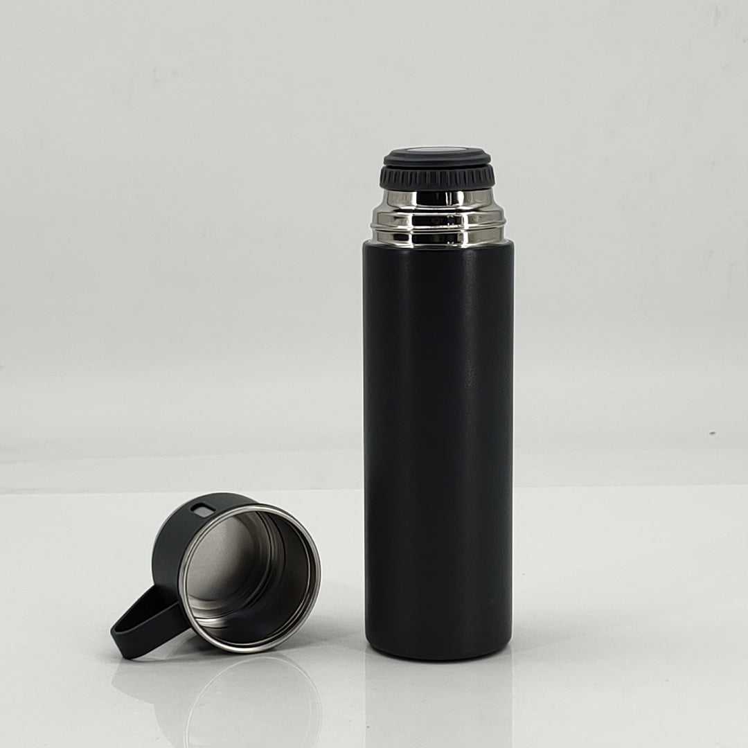 Ladies insulated bottle with integrated cups Bowlift