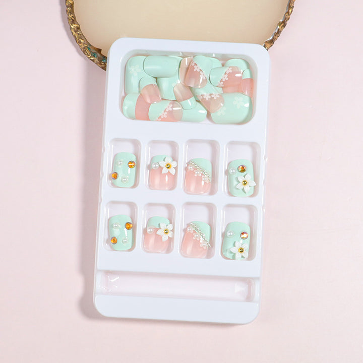 Decorative Press-On Nail Art Set with Bow Accents Bowlift