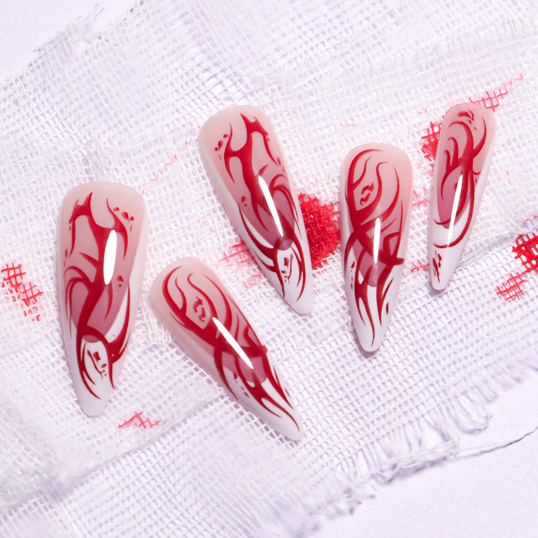 Artful stiletto nails with artistic gradient Bowlift