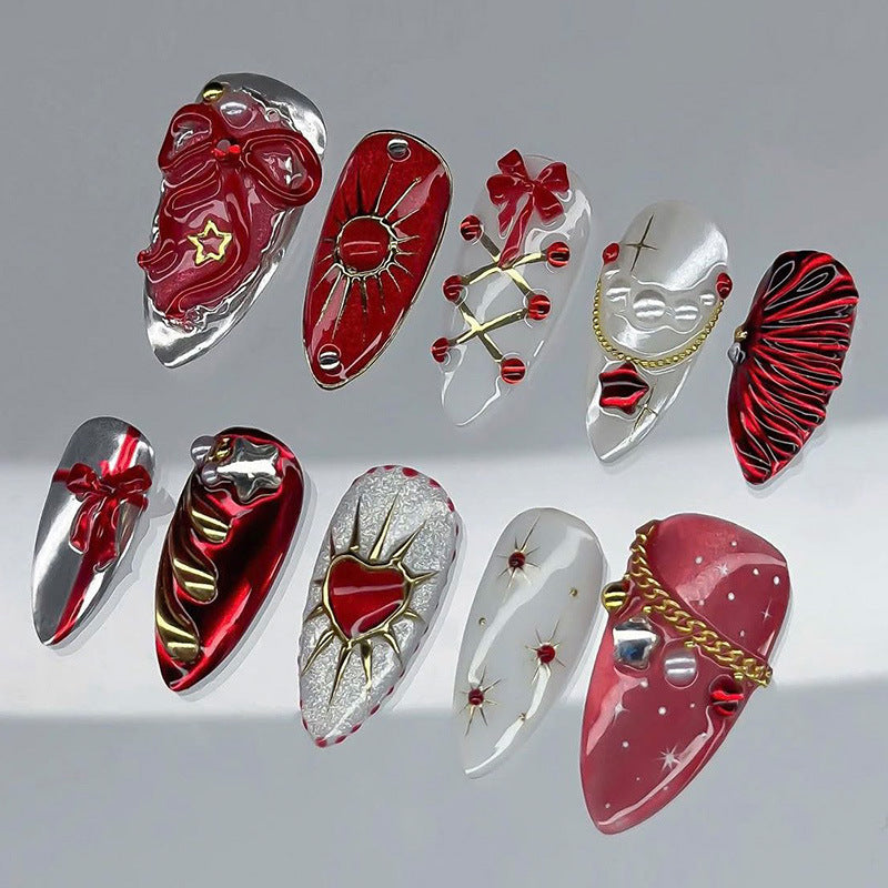 Holiday-Themed Press-On Nail Art Collection Bowlift