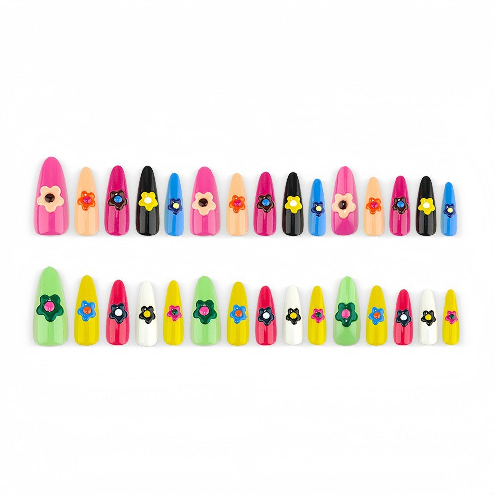 Creative Nail Art Set with Floral 3D Applications Bowlift