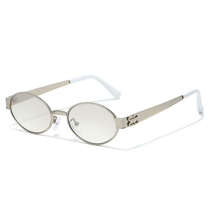Vintage-Inspired Oval Sunglasses Bowlift