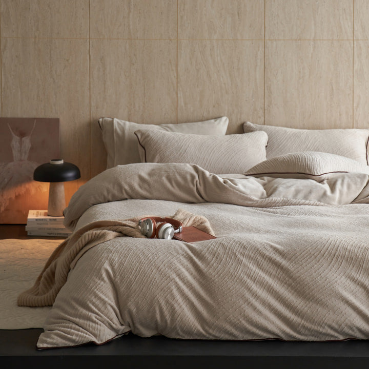 Textured Quilted Cotton Duvet Cover Set with Contrast Piped Edge