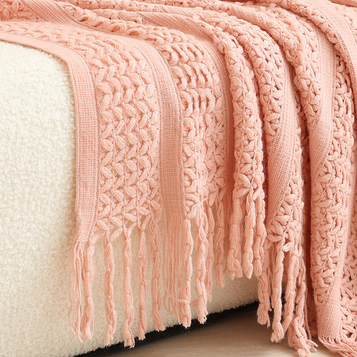 Women knitted throw blanket with fringes Bowlift