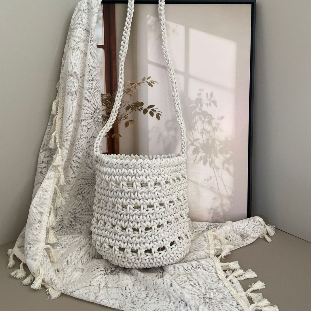 Hand-knotted tote bag Bowlift