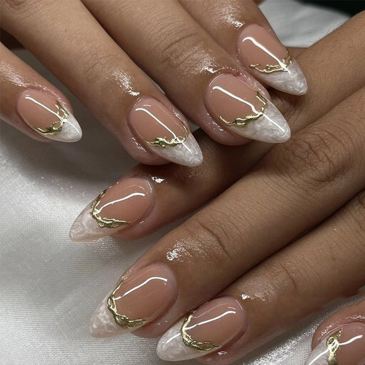 Elegant Heart-Designed Press-On Nail Tips Bowlift