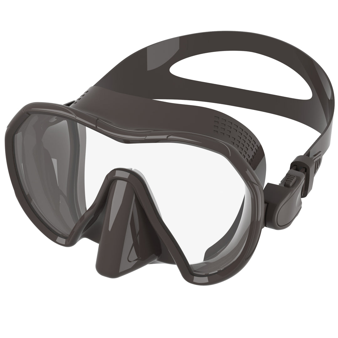 Diving mask with secure fit and innovative anti-fog system Bowlift