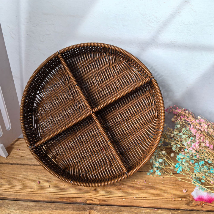 Ladies beef braided serving basket with three compartments Bowlift