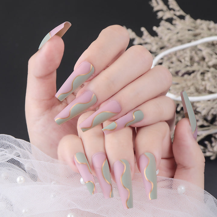 Long Elegant Press-On Nail Set with Wave Design Bowlift