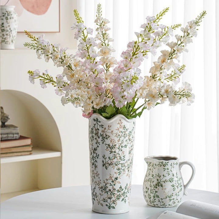 Handcrafted ceramic vase with floral motifs Bowlift
