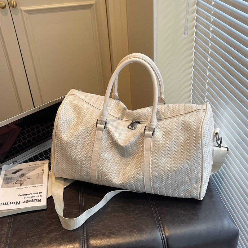 Sporty travel bag in modern basket pattern Bowlift
