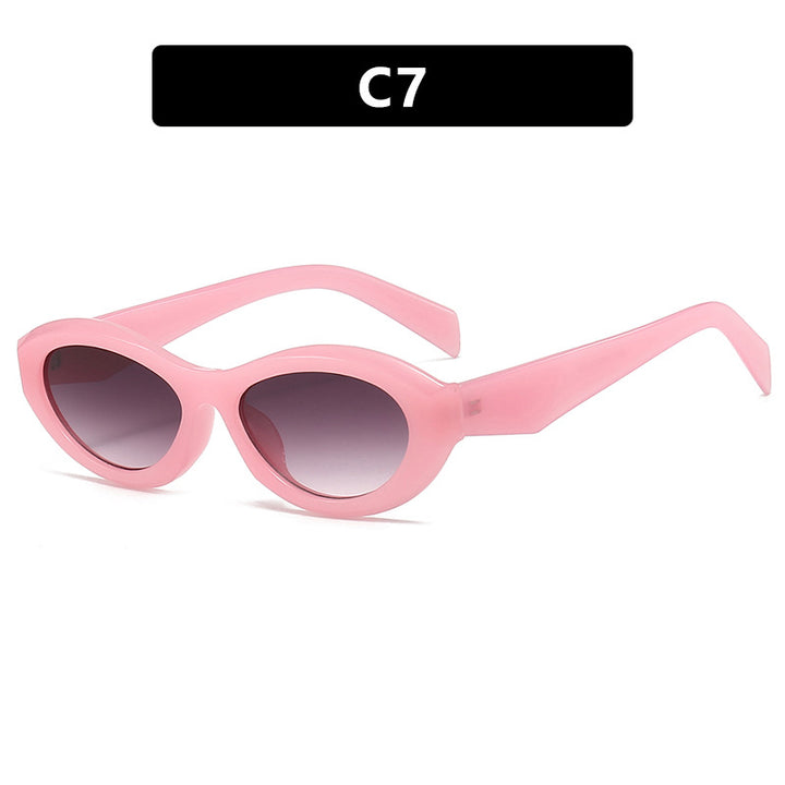 Ladies elegant Cat-Eye sunglasses with protective UV filter and fashionable frame Bowlift