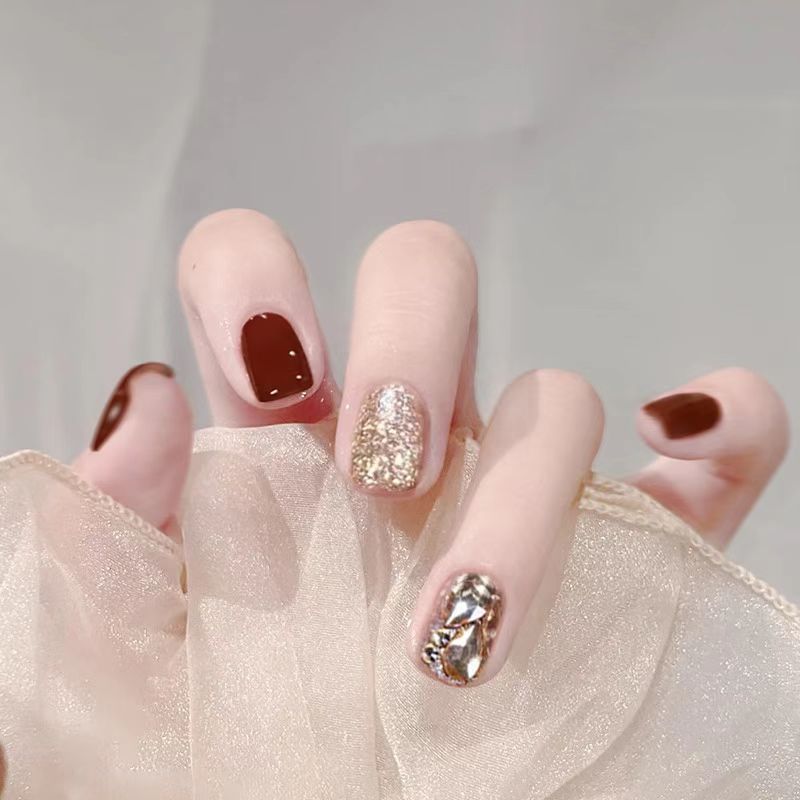 Artistic Sculpted Press-On Nails Bowlift