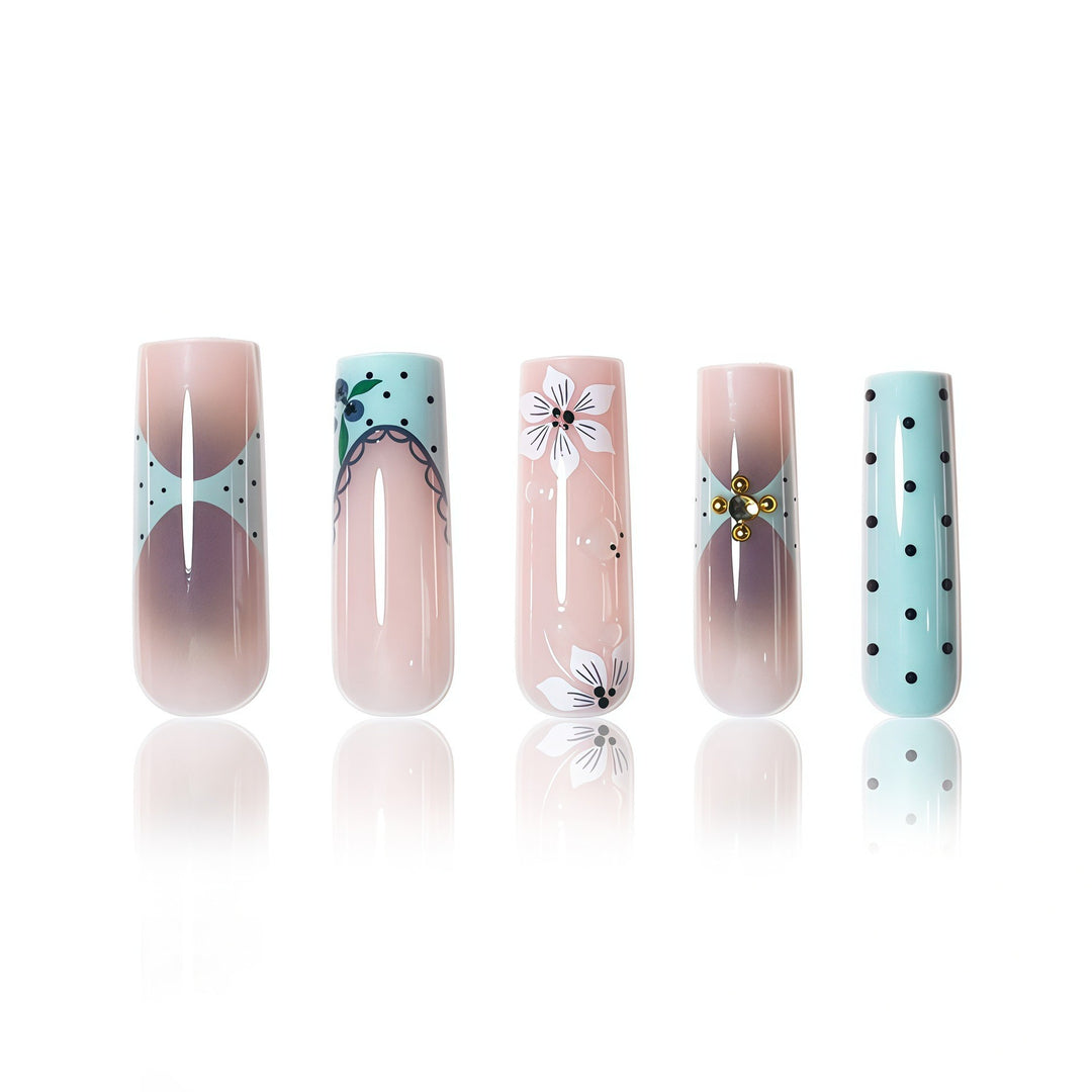 Elegant Floral Acrylic Nail Art Extensions Bowlift