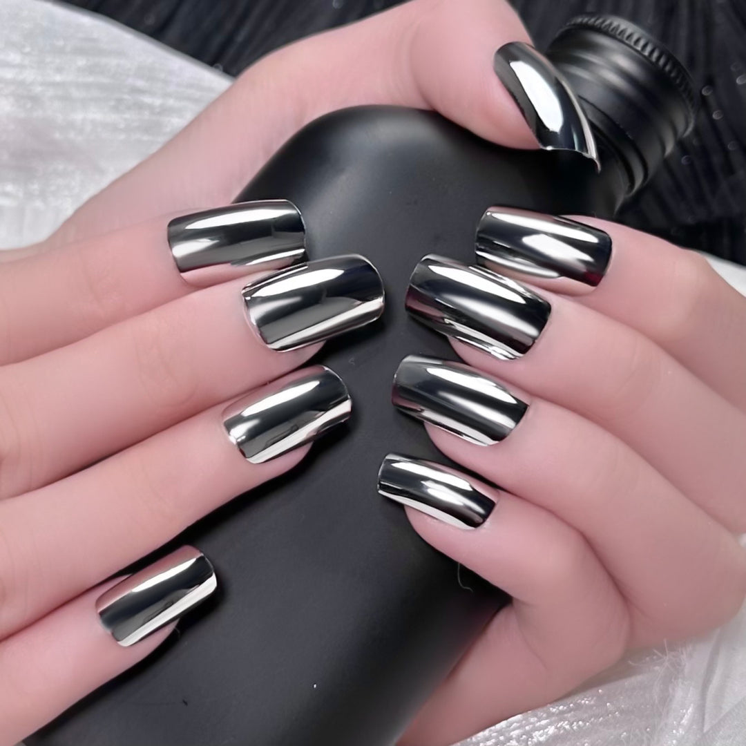 Chrome Finish Press-On Nails Bowlift