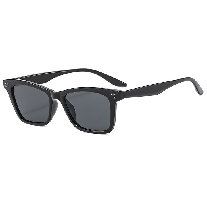 Ladies elegant sunglasses in fashionable rectangular design Bowlift