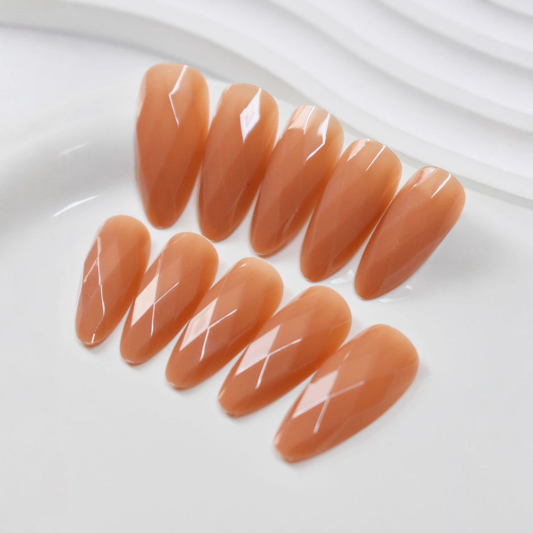 Premium Glossy Diamond-Shaped Press-On Nails Bowlift